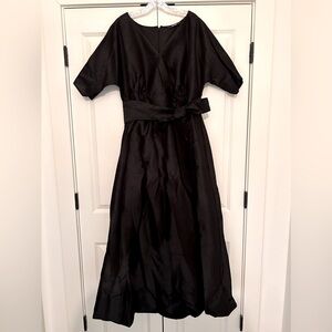 NWOT - Elegant full length black silk taffeta gown. Wow them at your next event!